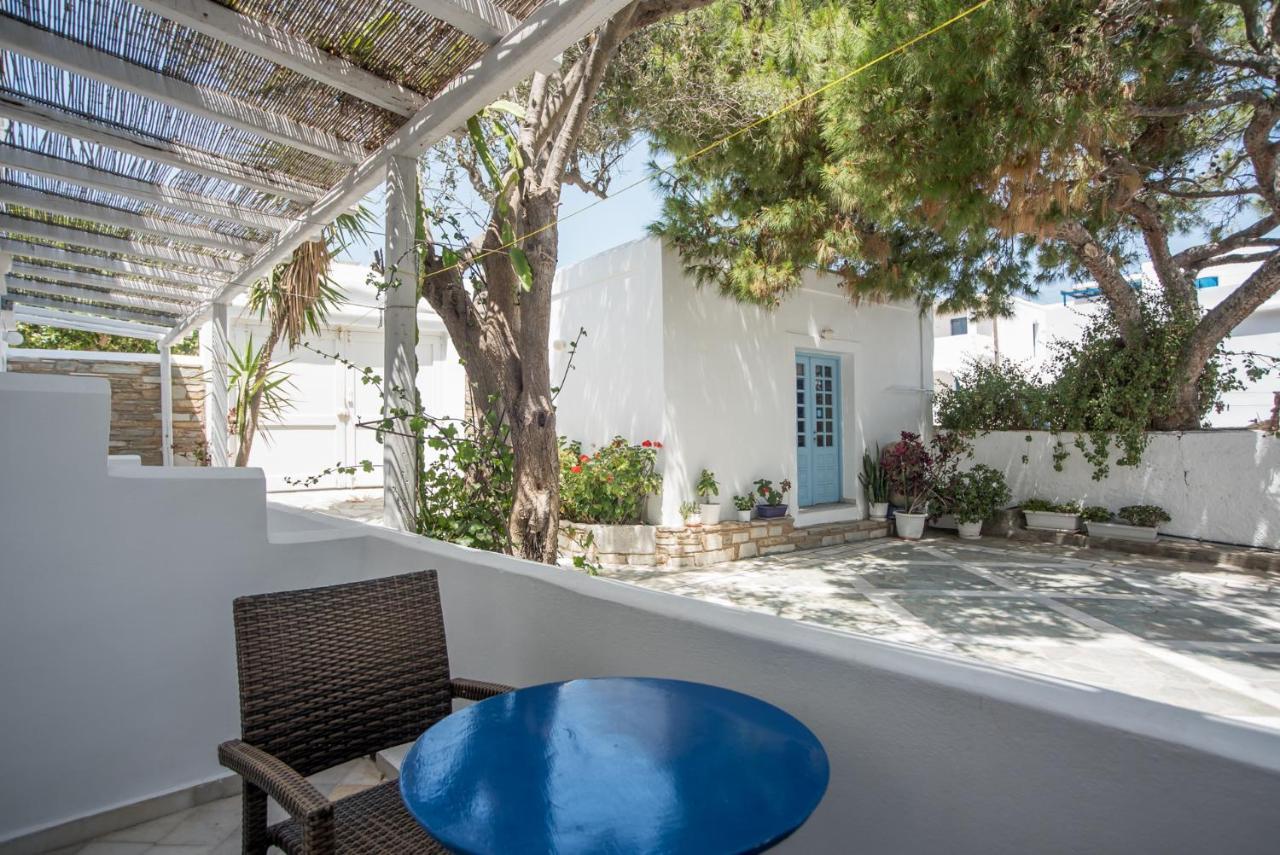 Hotel Mantalena Antiparos Town Екстериор снимка