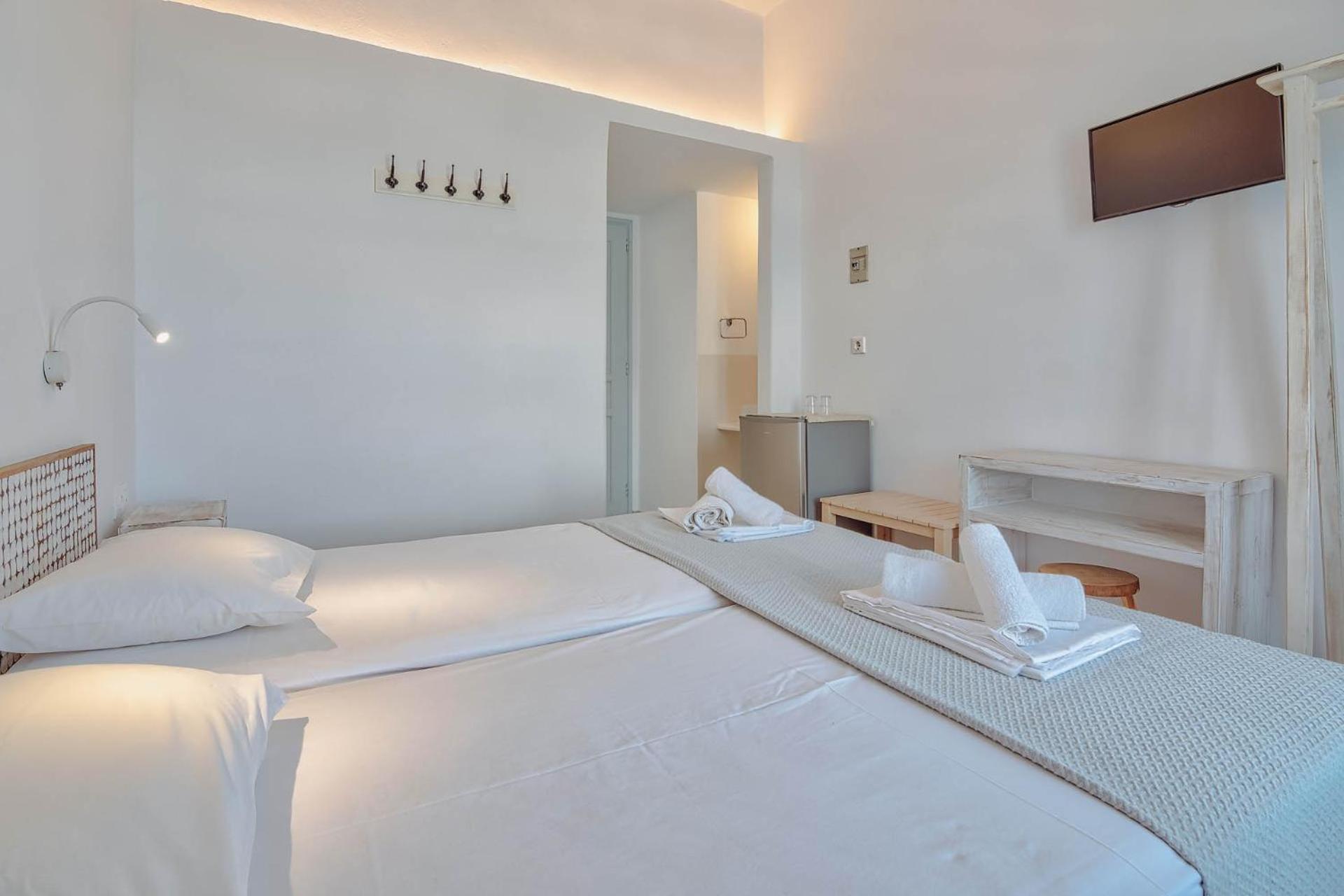 Hotel Mantalena Antiparos Town Екстериор снимка