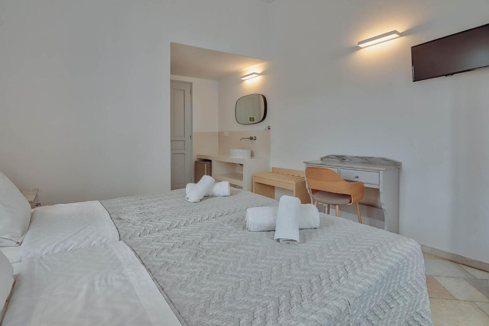 Hotel Mantalena Antiparos Town Екстериор снимка