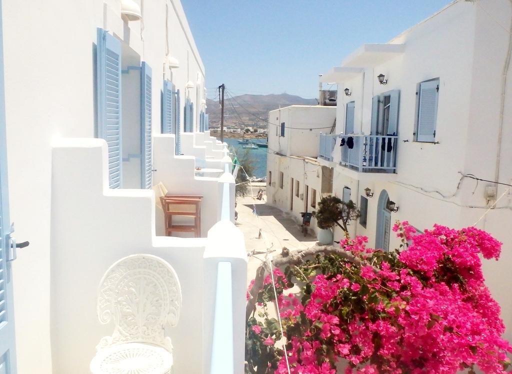 Hotel Mantalena Antiparos Town Екстериор снимка