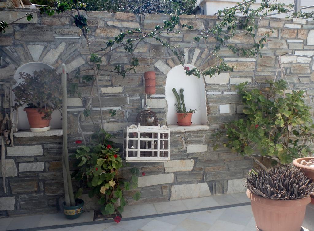 Hotel Mantalena Antiparos Town Екстериор снимка