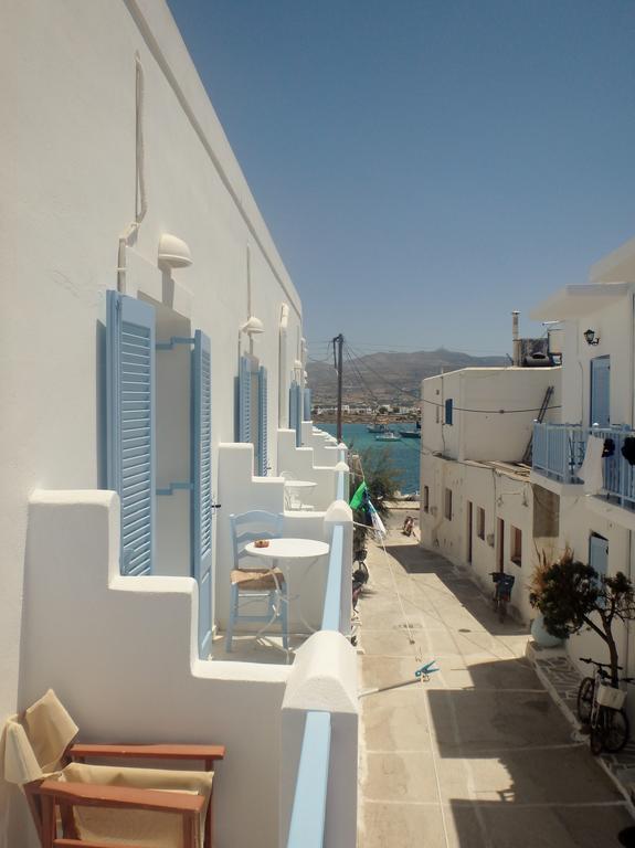 Hotel Mantalena Antiparos Town Екстериор снимка