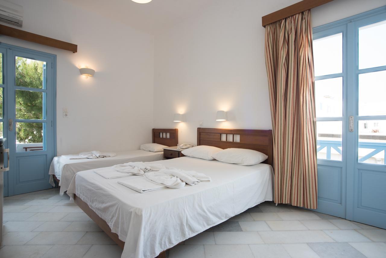 Hotel Mantalena Antiparos Town Екстериор снимка