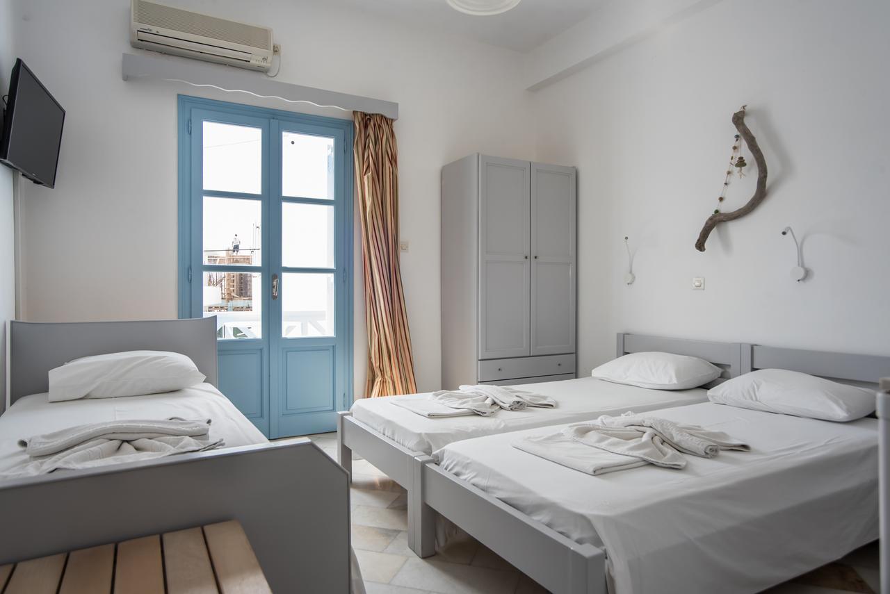 Hotel Mantalena Antiparos Town Екстериор снимка